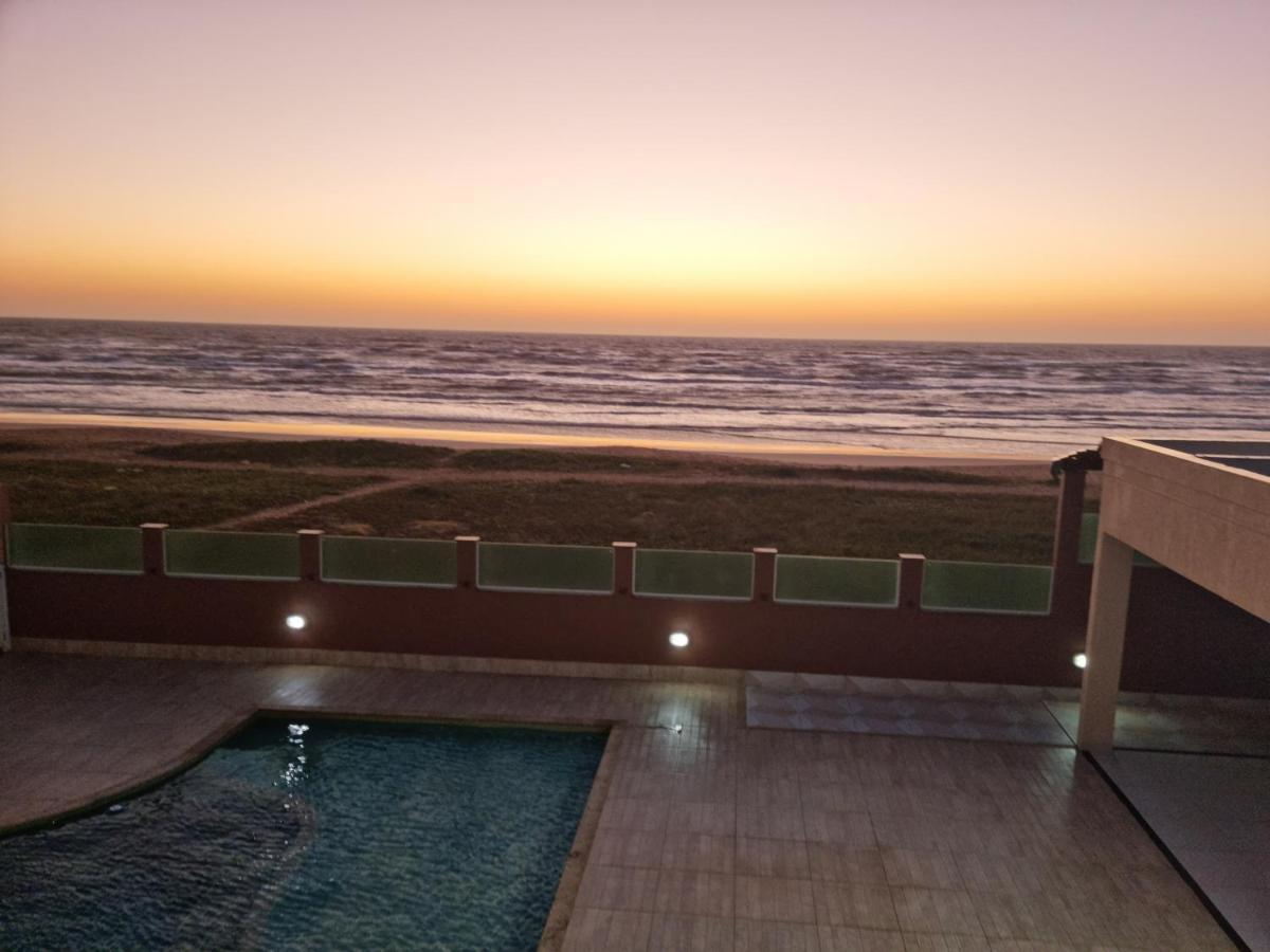 Apartamento Vista Mar - Pe Na Areia Cabo Frio Luaran gambar